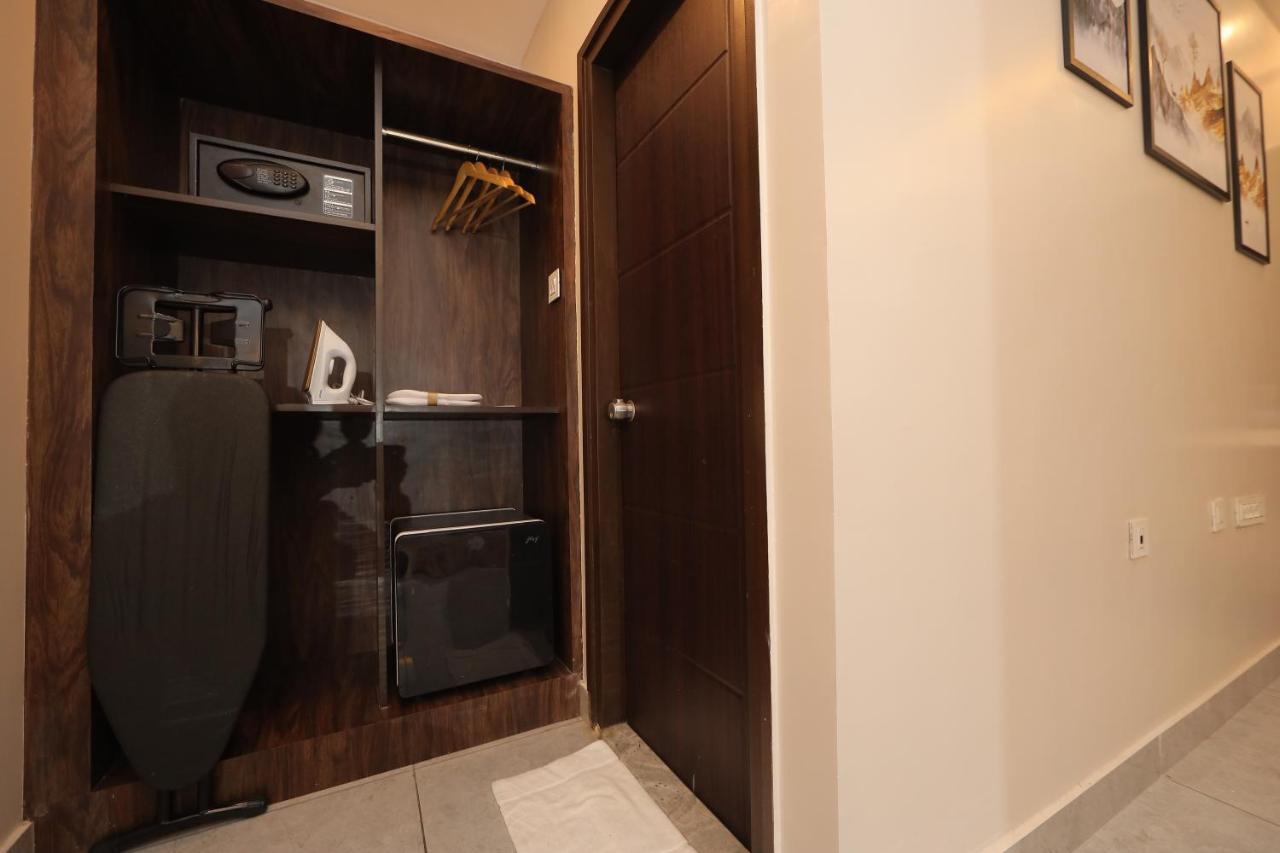 Vovo Hotels Yelahanka エクステリア 写真