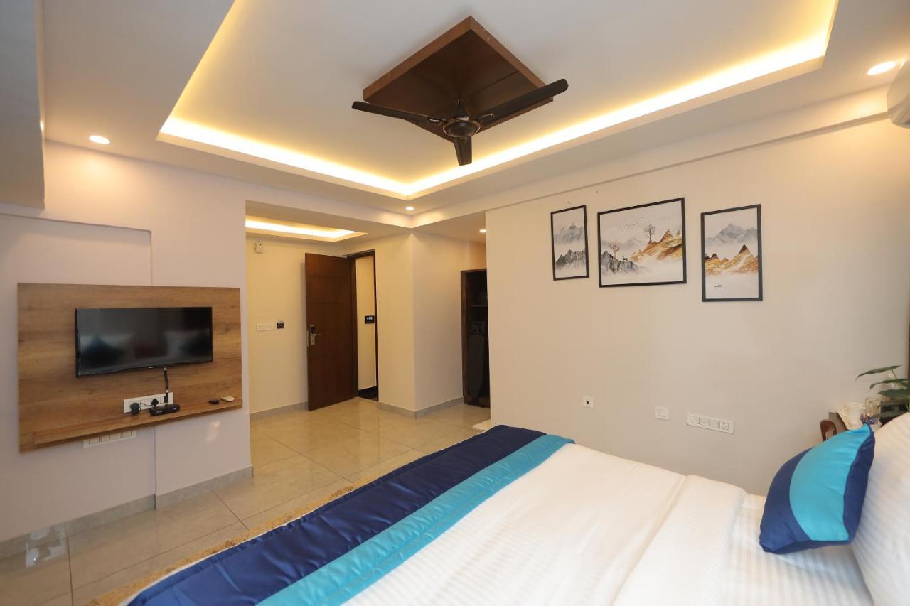 Vovo Hotels Yelahanka エクステリア 写真