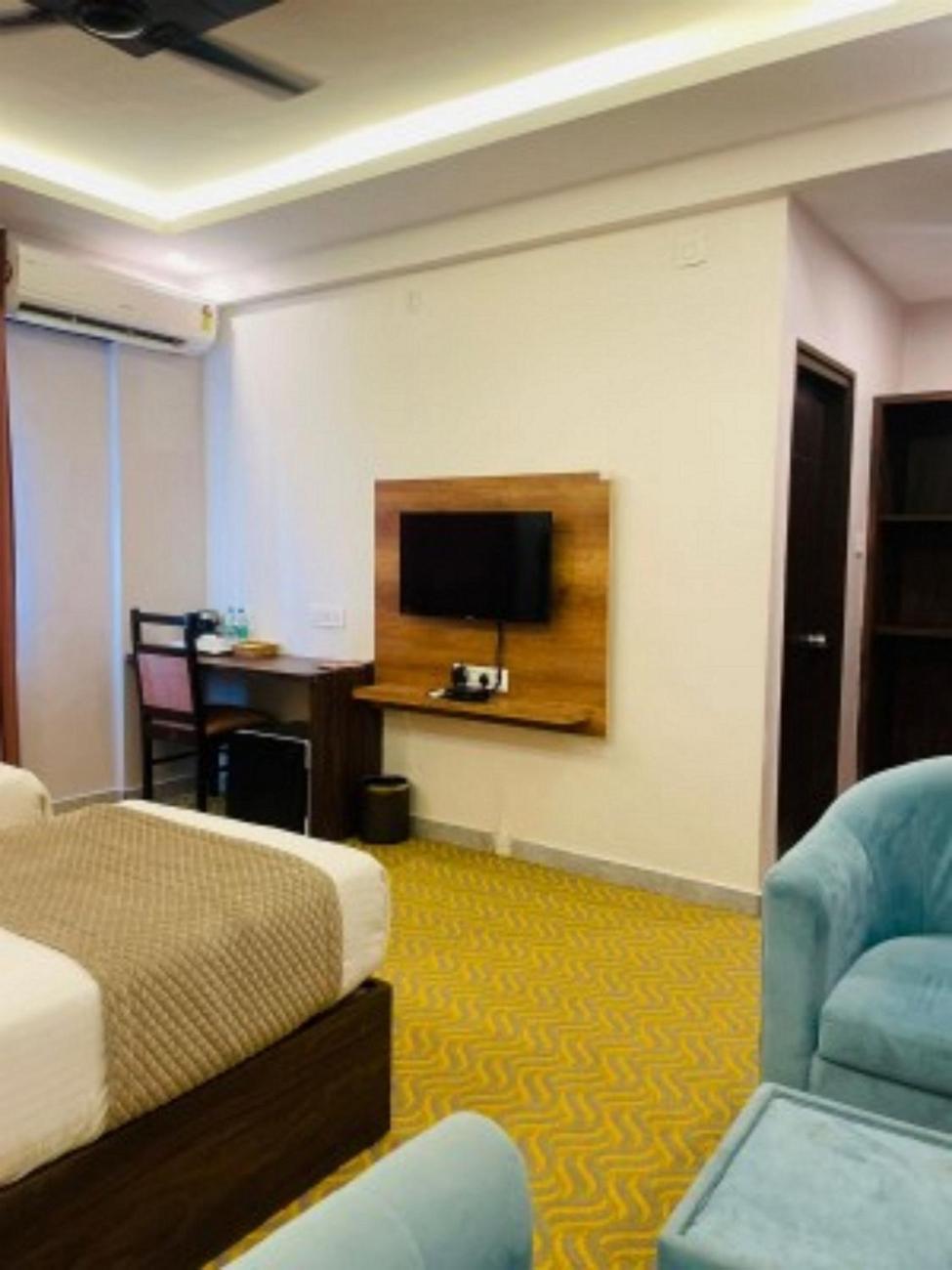 Vovo Hotels Yelahanka エクステリア 写真